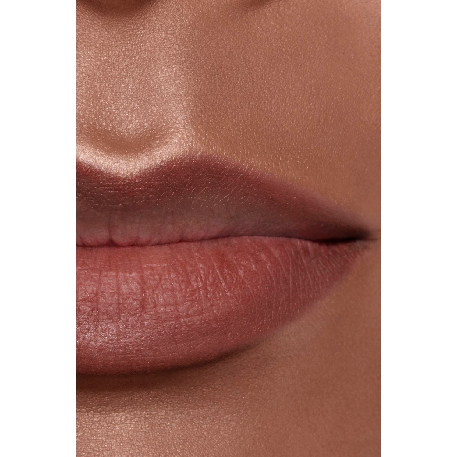 LÁPIZ CONTORNO DE LABIOS DE LARGA DURACIÓN